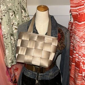 Harveys Original Seatbelt Small Tan Tote Bag with Woven Design